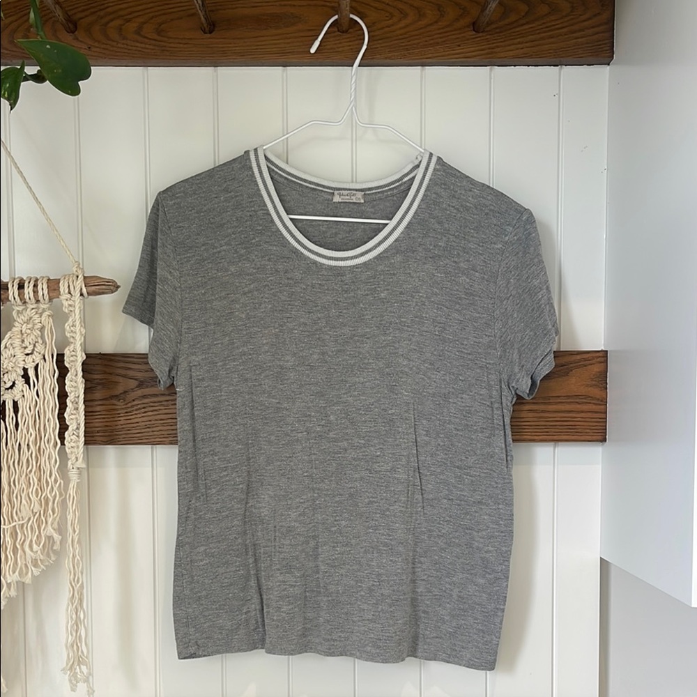 Gray Short Sleeve T-Shirt